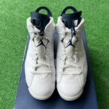 Jordan Midnight Navy 6s Size 9