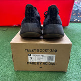 Yeezy Onyx 380s Size 5.5