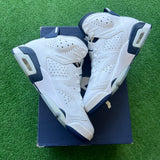 Jordan Midnight Navy 6s Size 10