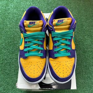 Nike Lisa Leslie Low Dunks Size 6W/4.5M