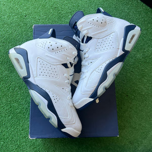 Jordan Midnight Navy 6s Size 10