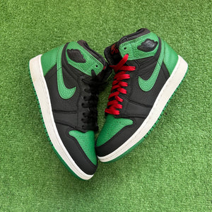 Jordan Pine Green 2.0 1s Size 5.5Y