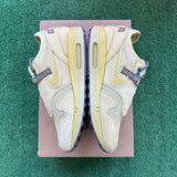 Nike Travis Scott Saturn Gold Air Max 1s Size 8