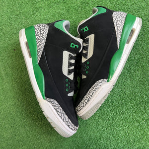 Jordan Pine Green 3s Size 9.5