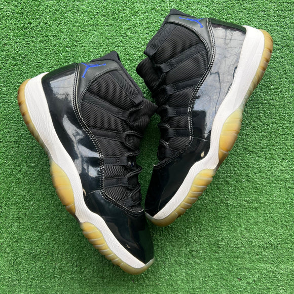 Jordan Space Jam 11s Size 11