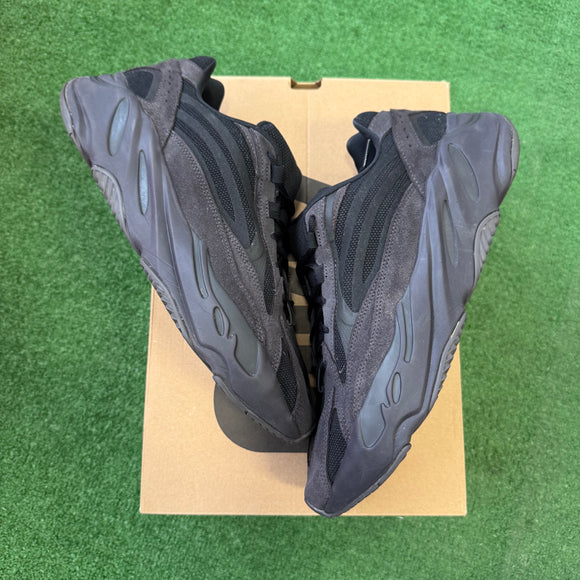 Yeezy Vanta 700 V2s Size 13