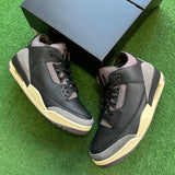 Jordan W.Y.W.S A Ma Maniére 3s. Size 11W/9.5M