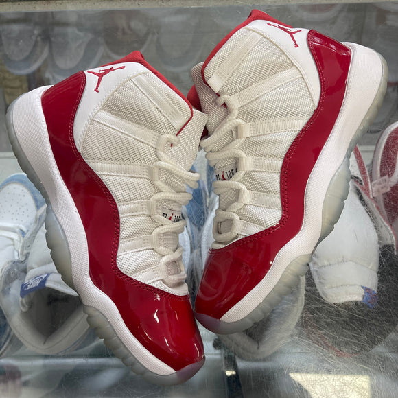 Jordan Cherry 11s Size 5.5Y