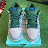 Nike Maple Leaf Low SB Size 10