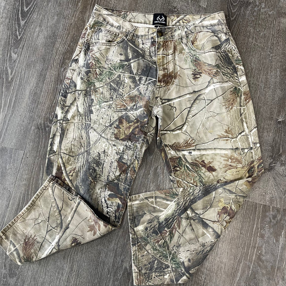 Vintage Realtree Camo Pants Size 32” x 25”