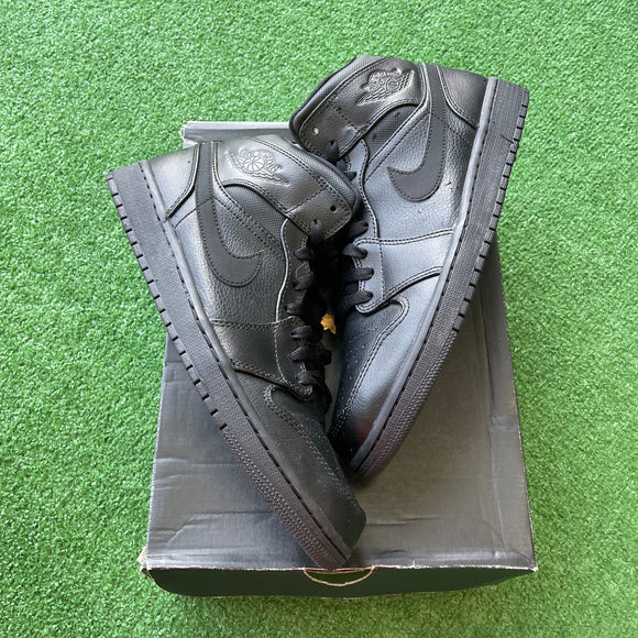 Jordan Black Mid 1s Size 10