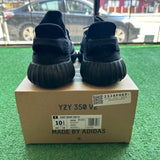 Yeezy Onyx 350 V2s Size 10.5