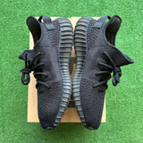 Yeezy Onyx 350 V2s Size 10.5