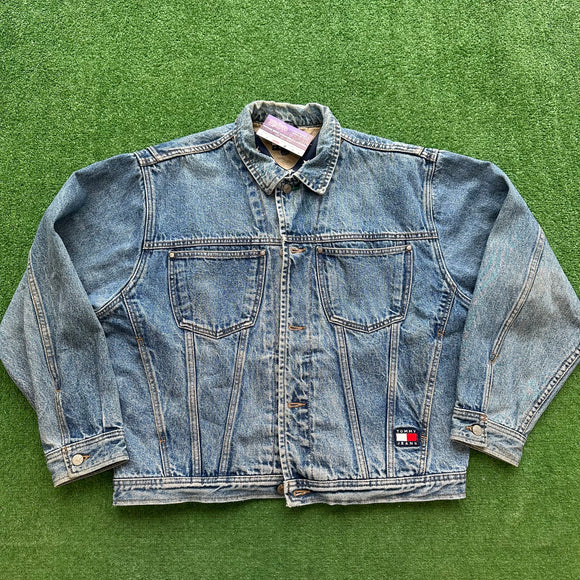 Vintage Tommy Hilfiger Denim Jacket Size M