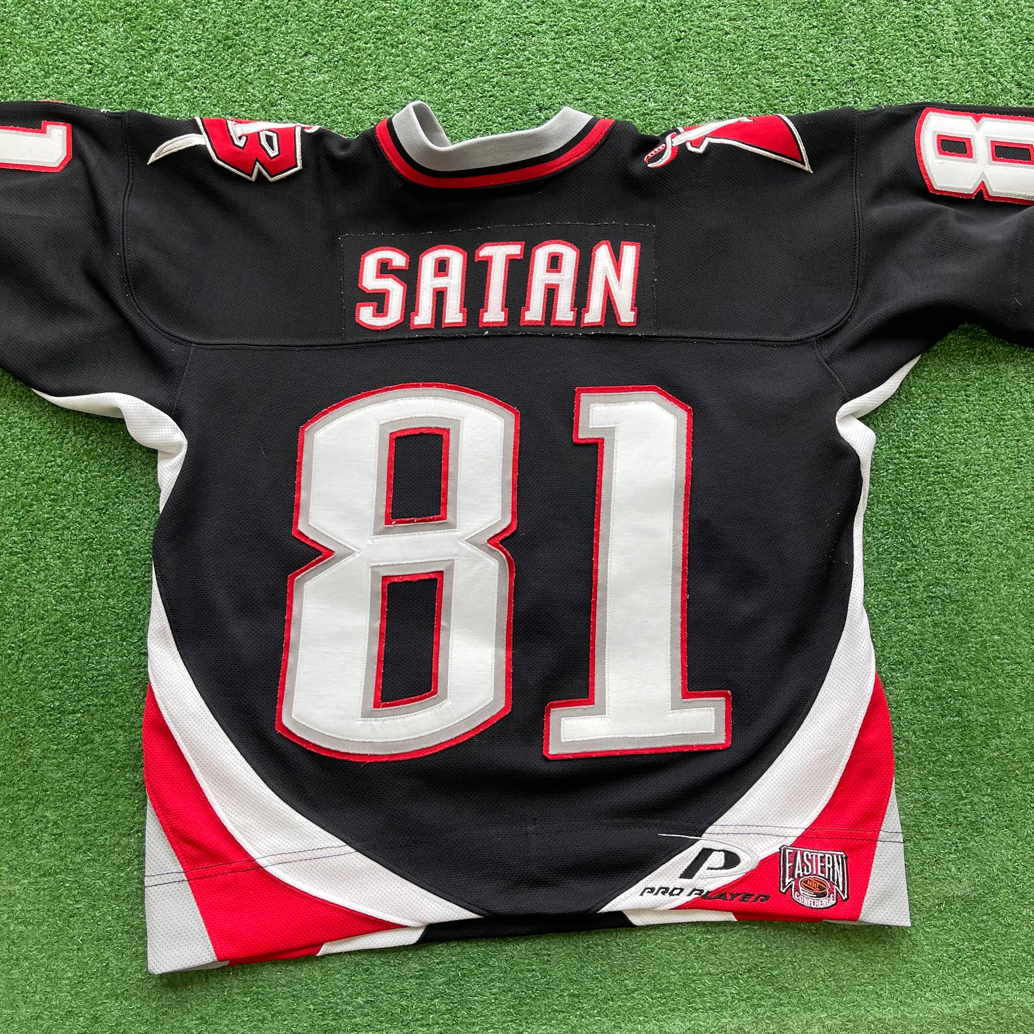 Fashion Vintage Buffalo Sabers Pro Player Jersey