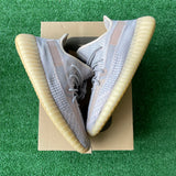 Yeezy Synth 350 V2s Size 10.5